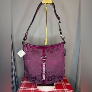 Coach Chelsea Horse & Carriage Shoulder Bag in Plum NWT 2008